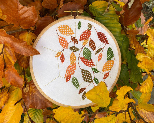 Borduurpakket gouden herfstbladeren